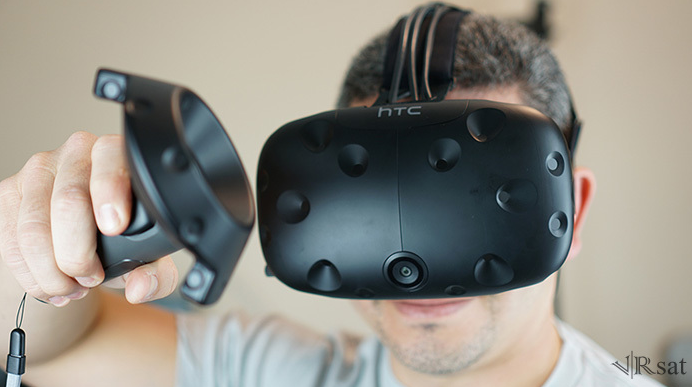 HTC VIVE